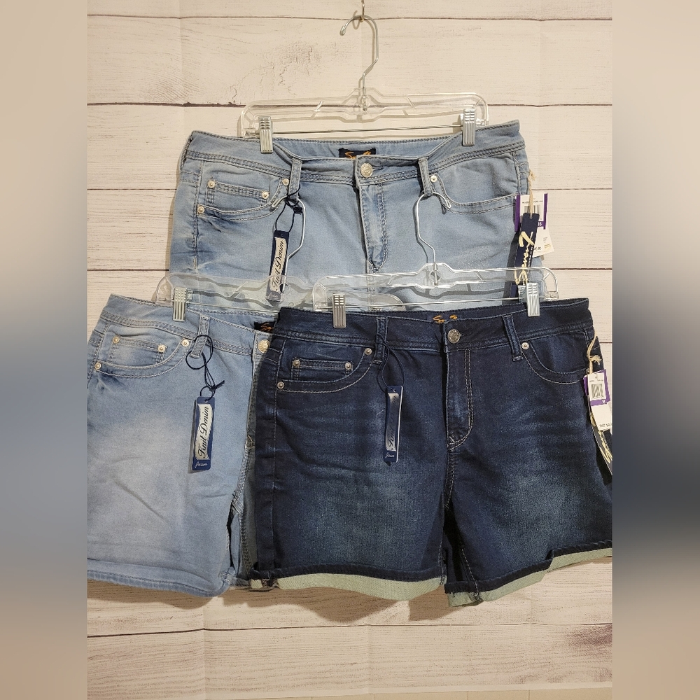 Seven7 Powell Blue Shorts Size 16 Bundle of 3 - Knit Denim Cotton Blend - NWT